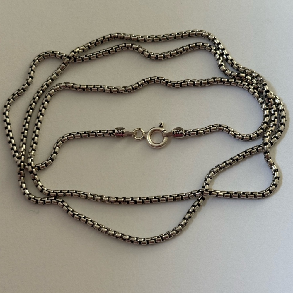 925 Silver 21.75” 2mm necklace box chain unisex 21.75 inches
